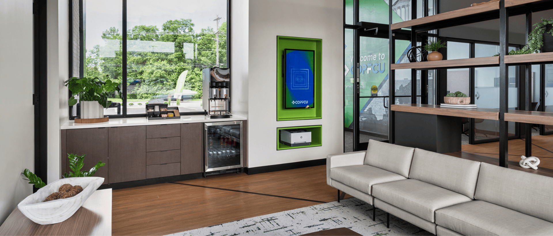 3- Seating Area & Kiosk