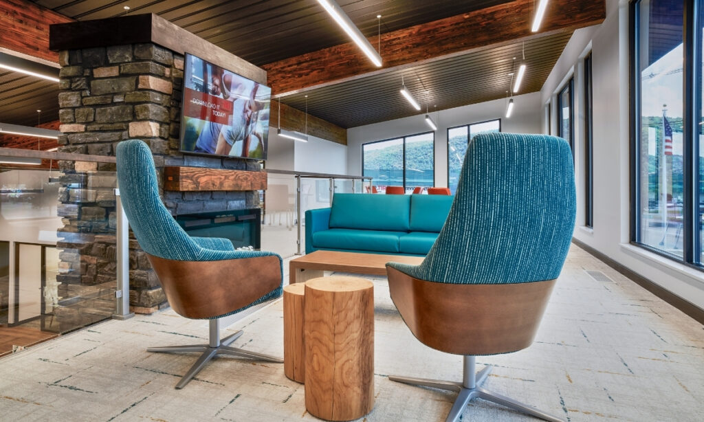 Furniture Carousel 11