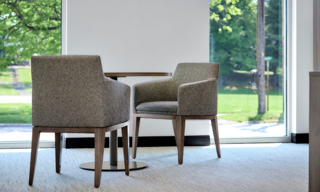 Furniture Carousel 12