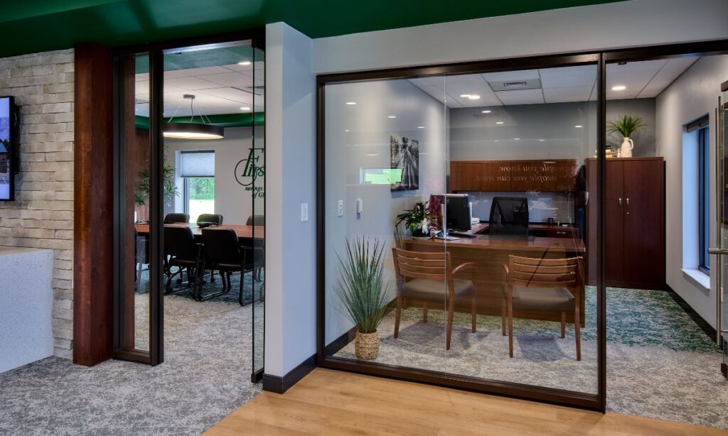 Office furniture carousel 2