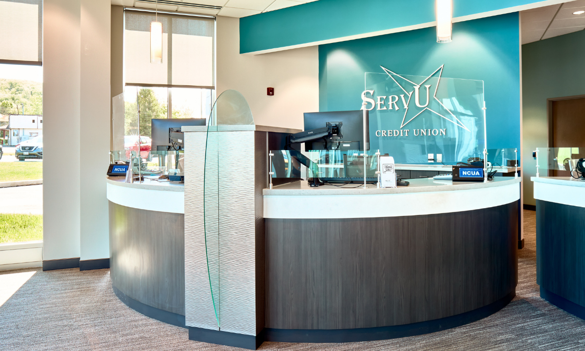 ServU Carousel 4